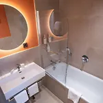 Au Petit Saint Jean Centre Hotel 3*