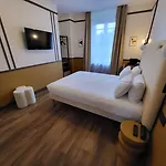 Hotel Au Petit Saint Jean Centre