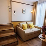 Au Petit Saint Jean Centre Ξενοδοχείο 3*