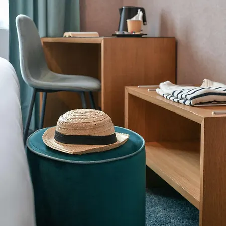 Hotel Sure By Western Centre