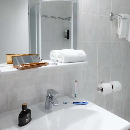 Sure By Western Centre Hotel