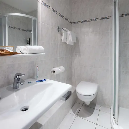 Hotel Sure By Western Centre