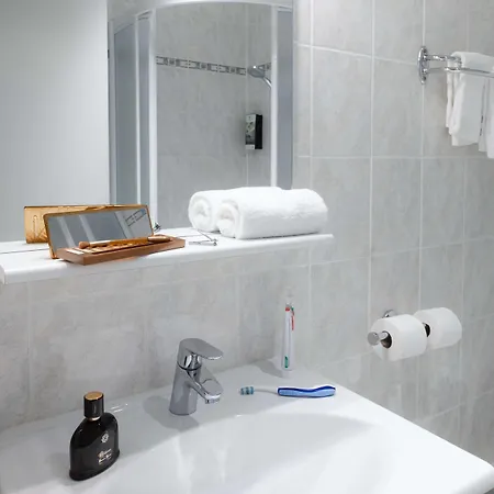 Sure By Western Centre Hotel