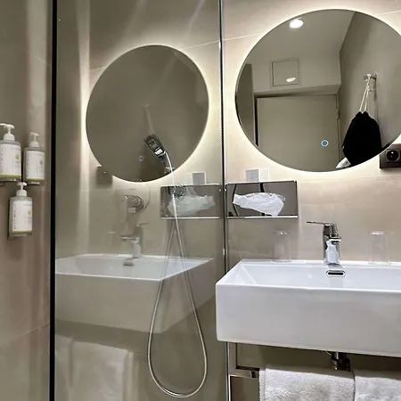 Hotel Au Petit Saint Jean Centre Beaune (Cote d'Or)
