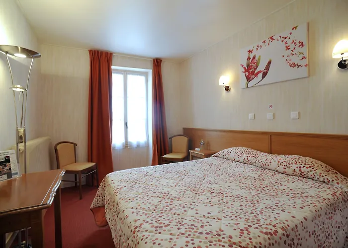 Sure By Western Centre Hotel Beaune (Cote d'Or)