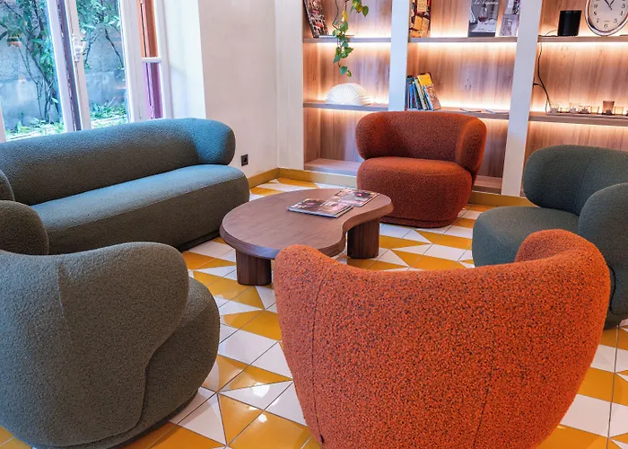 Hotel Sure By Western Centre Beaune (Cote d'Or)