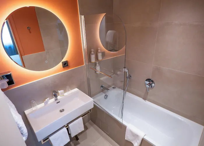 Sure By Western Centre Hotel 3*