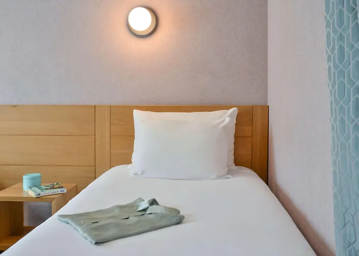 Sure By Western Centre 3* 博讷